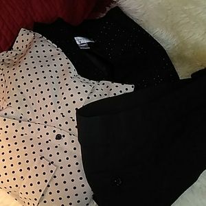 Outfit size 12, Medium